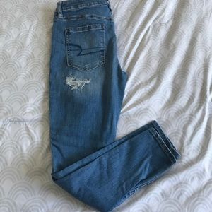 Distressed AE Jeans
